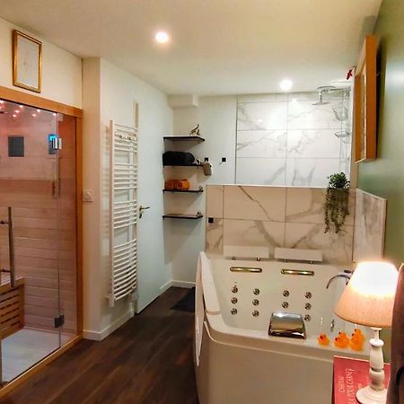 Votre Escale Jungle Sauna & Spa Niort Exteriör bild