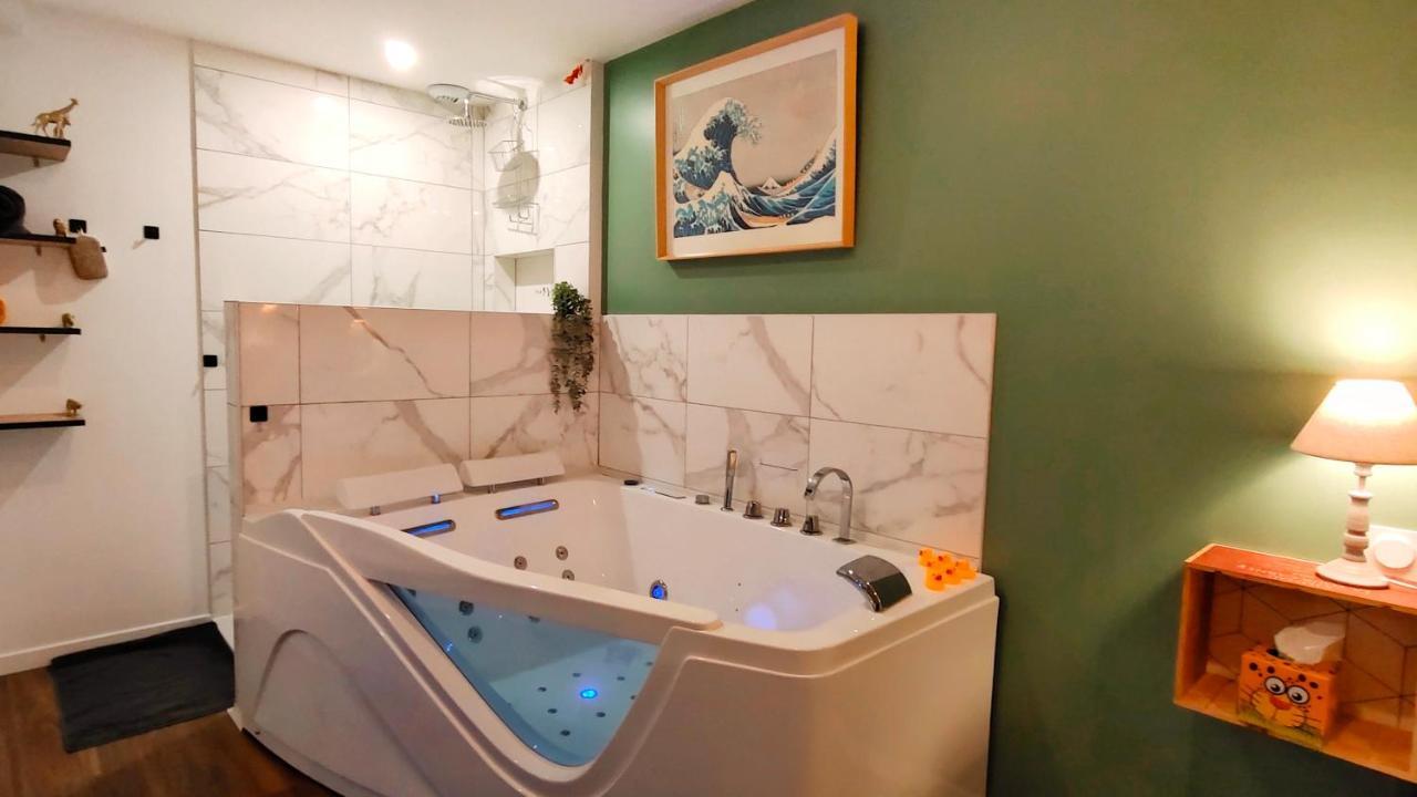 Votre Escale Jungle Sauna & Spa Niort Exteriör bild